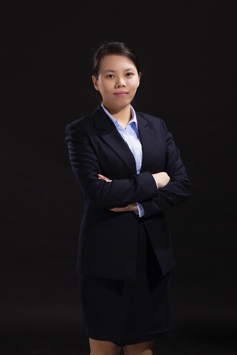 潘静仪律师